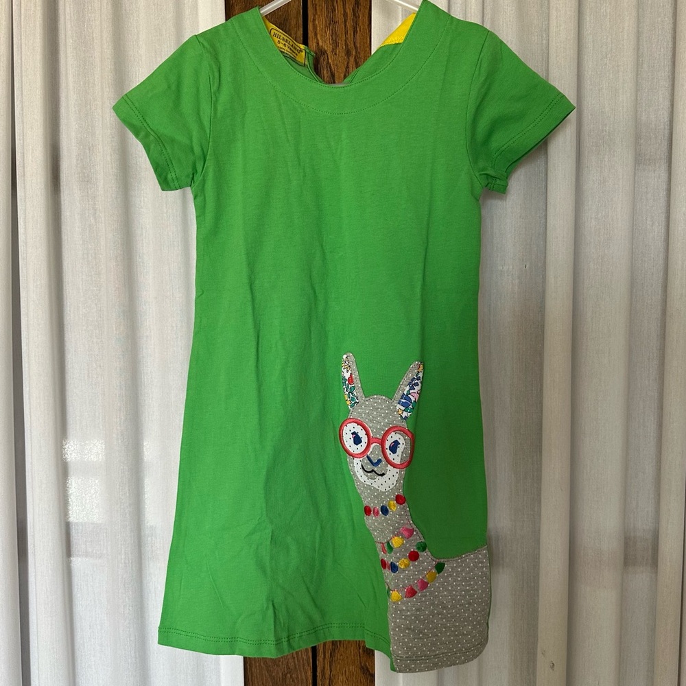HiLeelang Green Llama Short Sleeve Dress